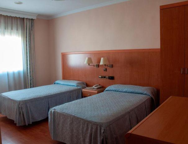 Atarfe Hotel Lindaraja מראה חיצוני תמונה
